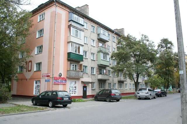 Апартаменты Двухкомнатные апартаменты возле вокзала Киселева 10 Гомель-25